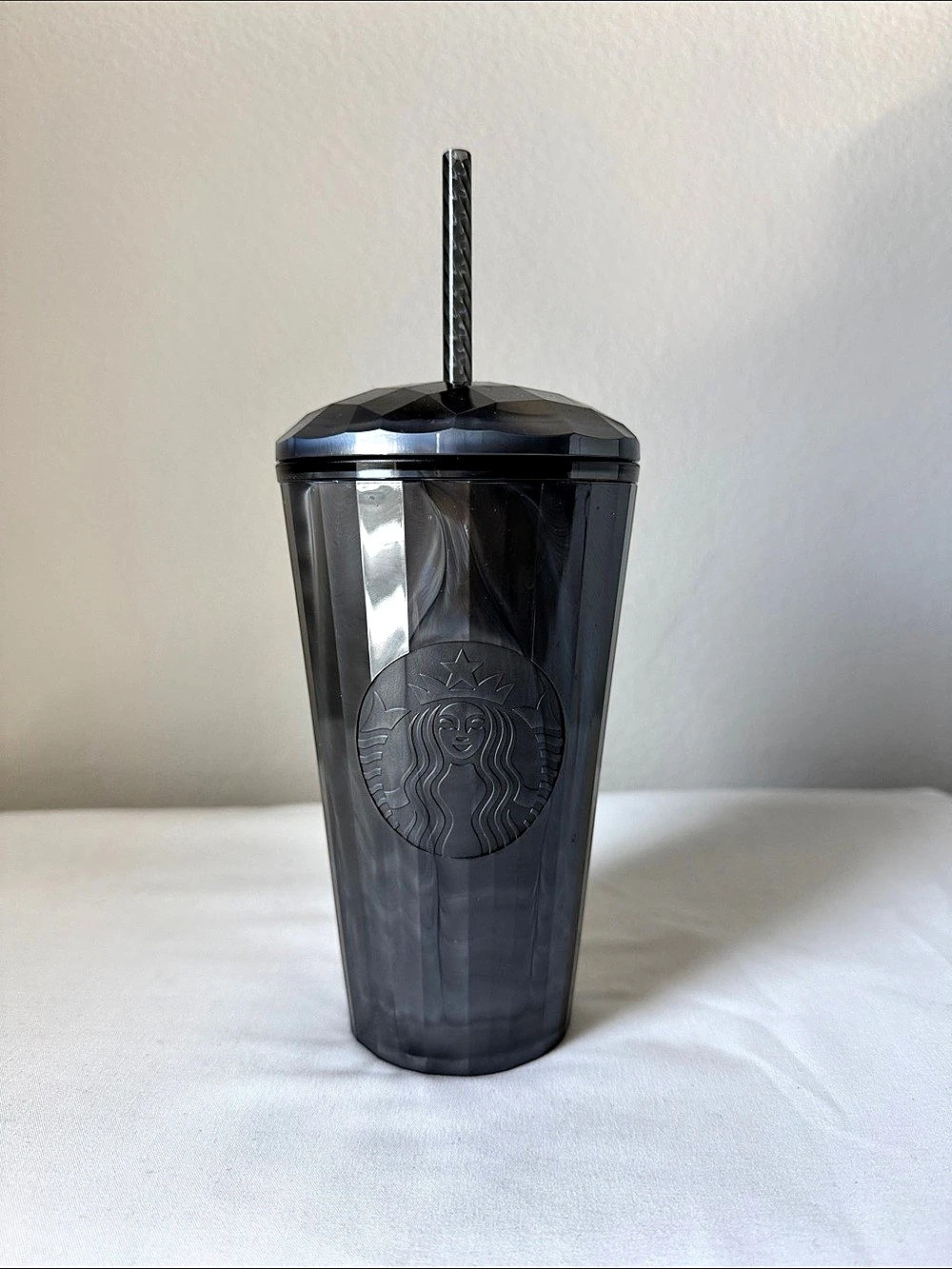 Starbucks Iridescent Black Pearl Marbled Grande Cold Tumbler